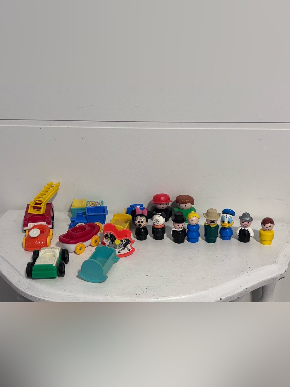 Vintage Fisher Price Little People Set Of 20- 80s/90s